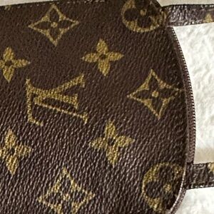 Louis Vuitton Monogram Pochette Secret Passport Holder